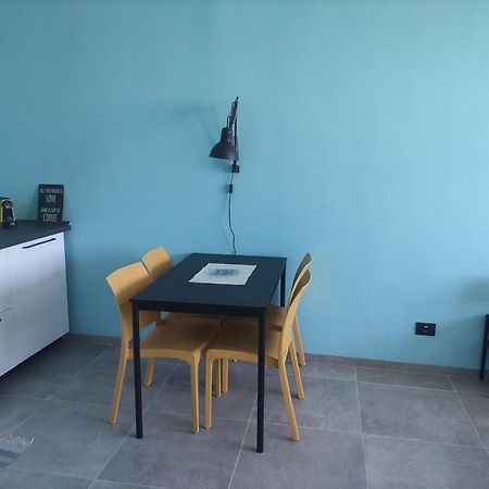 Una Finestra Su Savona Buitenkant foto